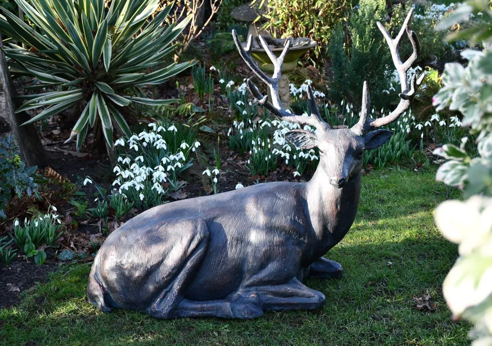 Classic Stag 84cm Bronze Metal Garden Statue