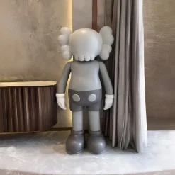 Lucify Seek 135cm Grey Resin Indoor Sculpture